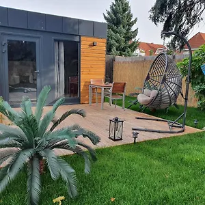 Lane Tiny Homes, Nahe Messe Apartment Hannover